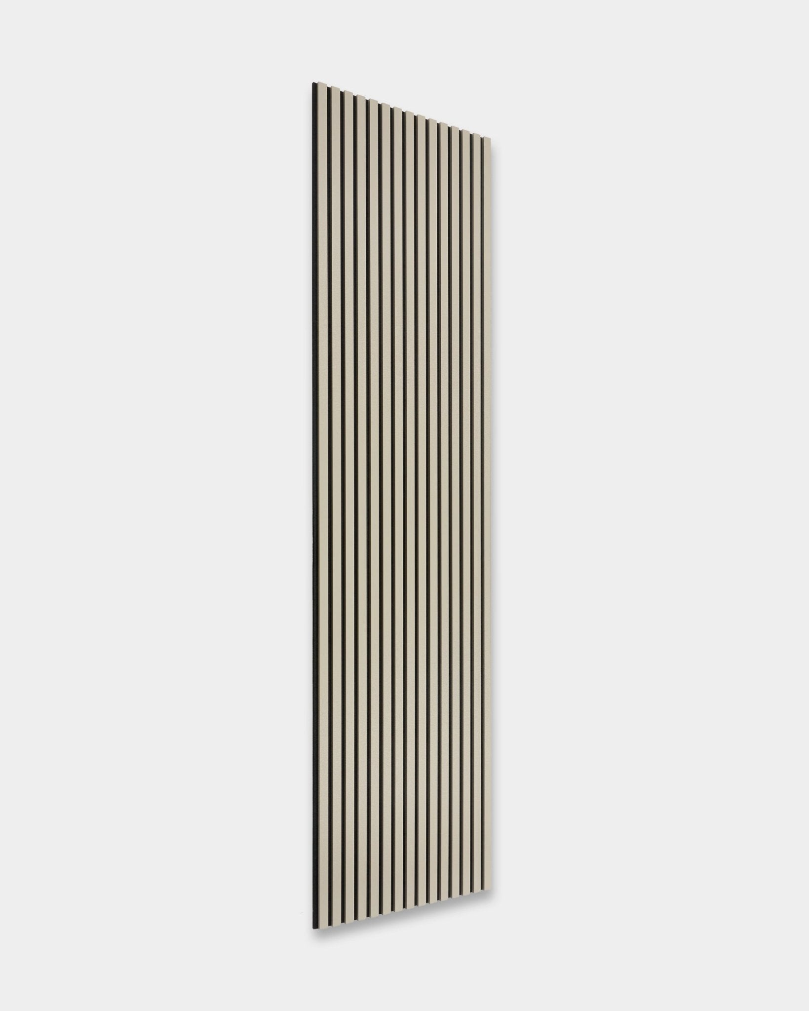 El Hue | Akupanel / Stone de WoodUpp: panel acústico de listones alto y rectangular, vertical black y rayas blancas, 240x60 cm, diseño minimalista nórdico.