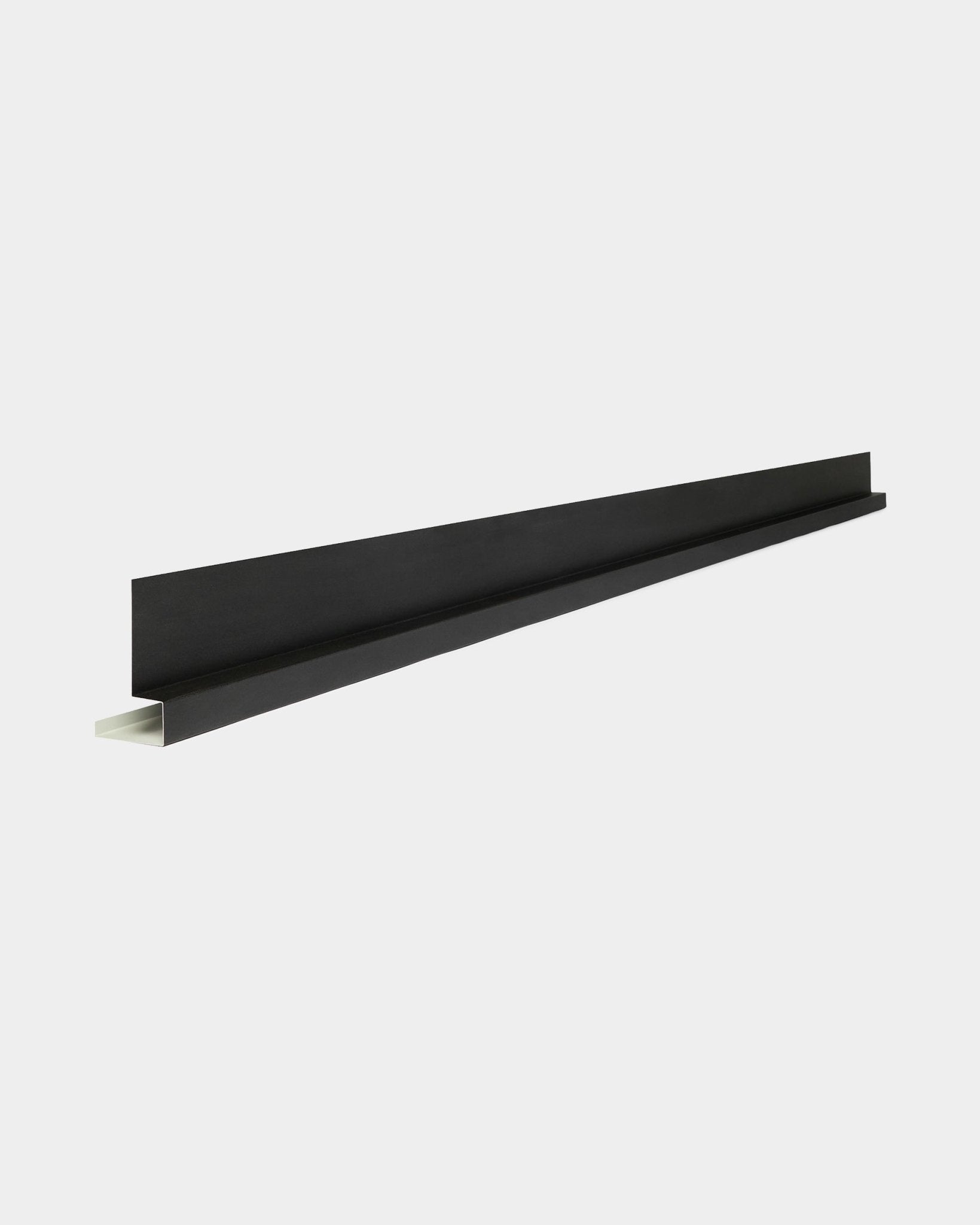 WoodUpp Aluwood End Corner, 240 cm: black perfil angular en L de aluminio mate para unir o rematar paneles de fachada o paneles acústicos Aluwood en cualquier superficie.