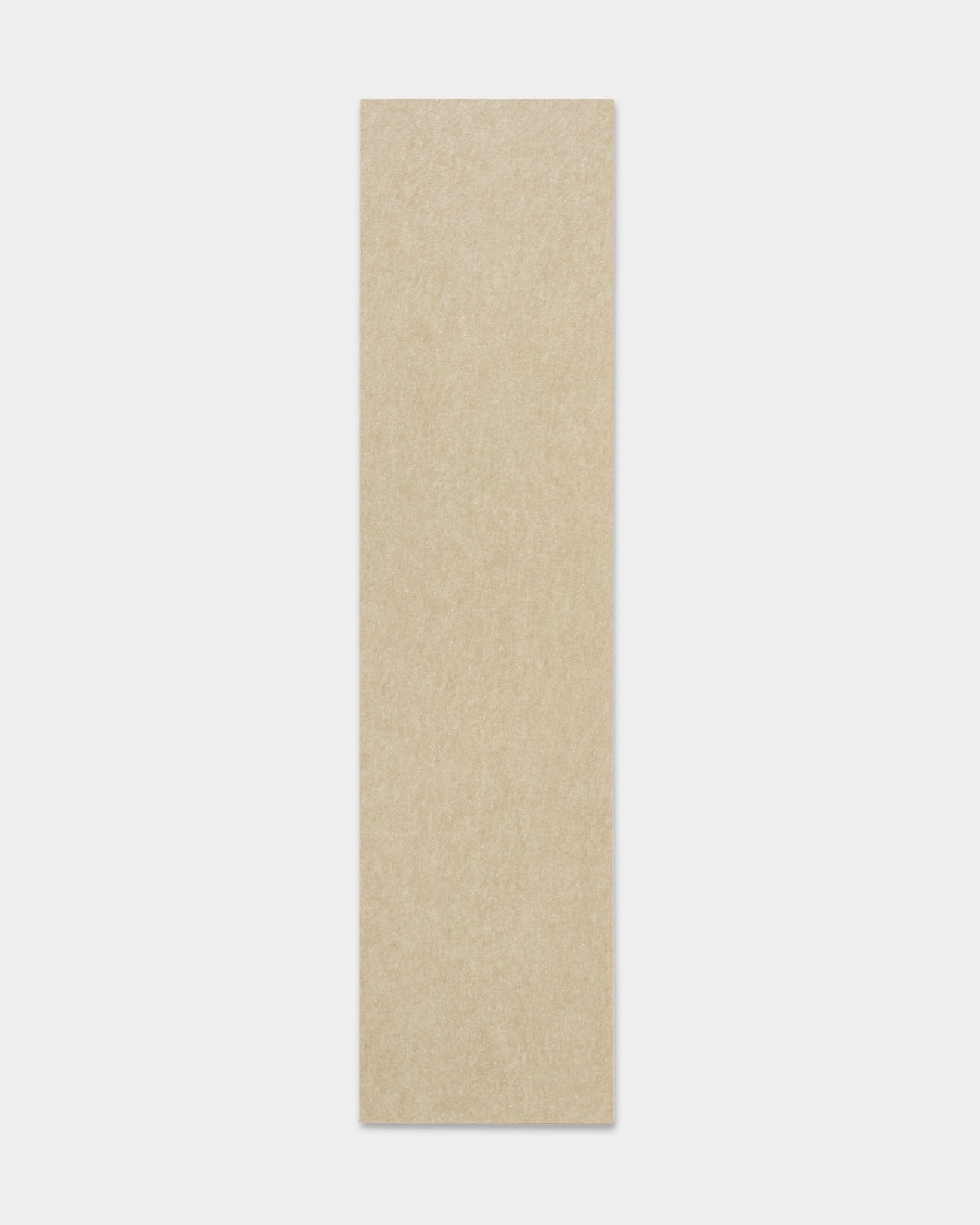 Akupanel Panel acústico de WoodUpp, 240.1x59.8 cm, con respaldo de fieltro acústico beige, forma rectangular, presentado sobre un fondo blanco.